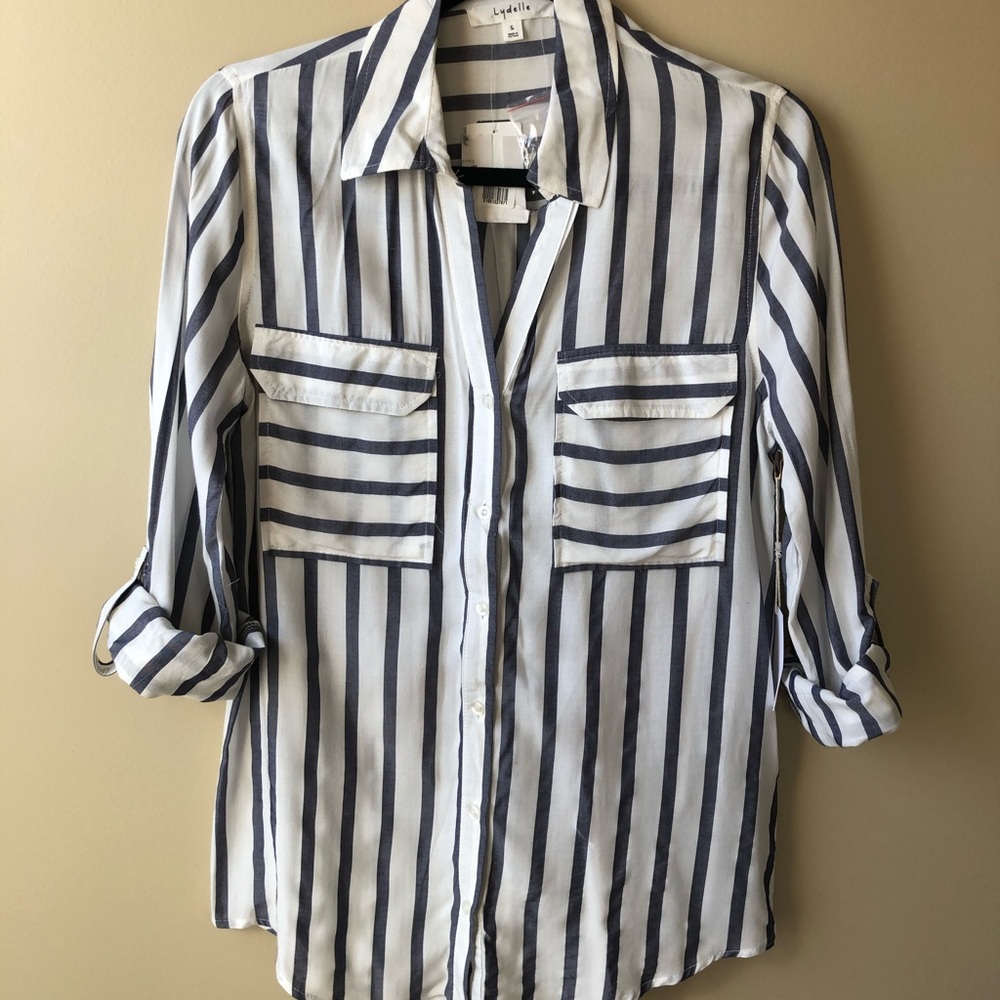 Blue/white striped blouse